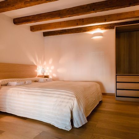 Historical And Luxury Apartment Bolonha Exterior foto
