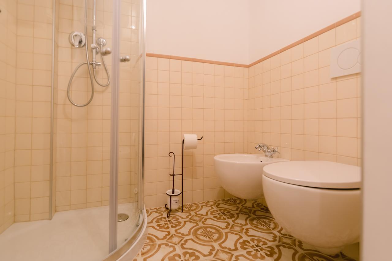 Historical And Luxury Apartment Bolonha Exterior foto