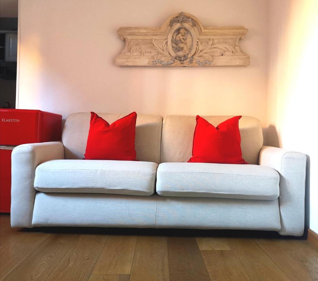 Historical And Luxury Apartment Bolonha Exterior foto